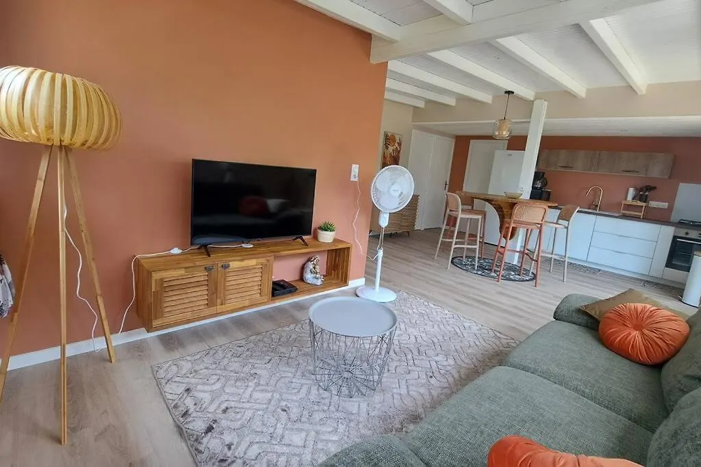 Cottage Zen & Jacuzzi Chez La Libellule Caribeenne 세인트 로즈 펜션